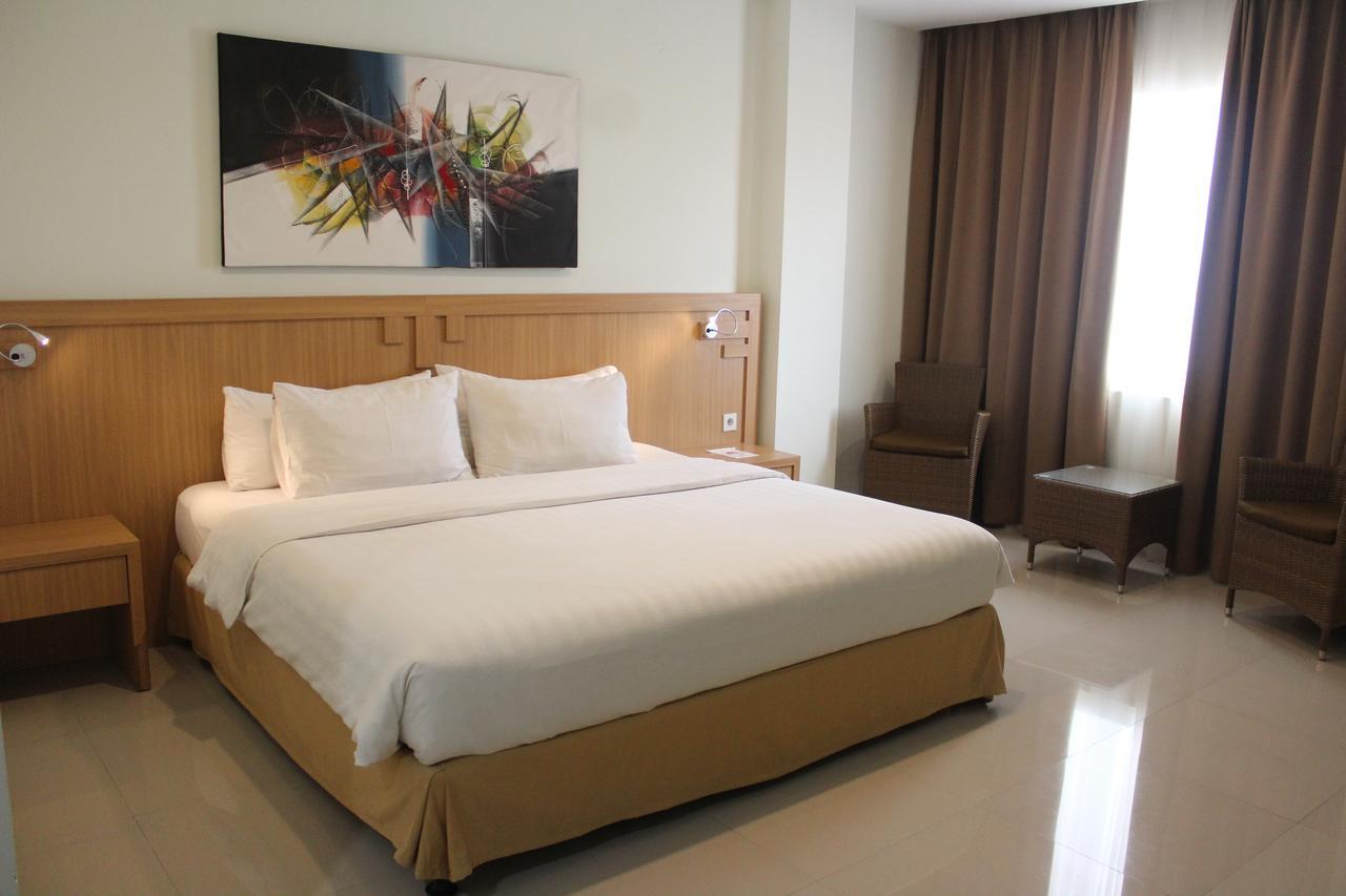 Naka Hotel Kupang Κούπανγκ Εξωτερικό φωτογραφία